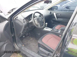 2008 Nissan Rogue SL z VIN JN8AS58T68W018638, wystawiony jako IAAI lot #42429616 z przebiegiem 149 684 mil mil oraz . Historia ofert i sprzedaży dostępna na DreamBid. Obrazek 12.