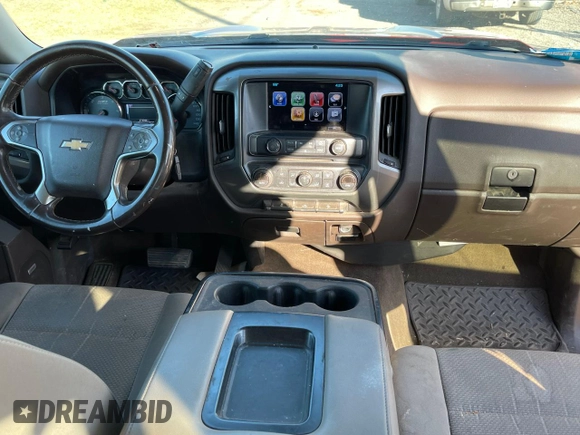 2018 Chevrolet Silverado 1500 LT with VIN 3GCUKRECXJG257926, listed as a Copart auction lot 47128405 with 272,996 mi miles and Clean Title. Bid and sale history available at carsss.com. Image 9.