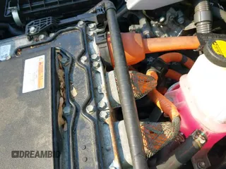 2013 Toyota Prius Two с VIN JTDZN3EU8D3273679, выставлен на аукционе IAAI как лот 43343500 с пробегом 105 338 миль миль и . История ставок и продаж доступна на DreamBid. Изображение 22.