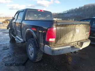 2015 Ram 2500 Tradesman with VIN 3C6UR5CJ4FG537376, listed as a IAAI auction lot 41451701 with 92,189 mi miles and . Bid and sale history available at DreamBid. Image 3.