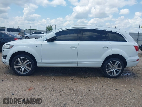 2015 Audi Q7 Premium Plus with VIN WA1LGAFE1FD016429, listed as a IAAI auction lot 42453301 with 123,139 mi miles and . Bid and sale history available at DreamBid. Image 13.
