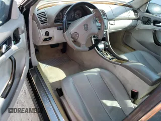 2001 Mercedes-Benz CLK 320/430 with VIN WDBLK70G31T061712, listed as a Copart auction lot 75091764 with Not Provided miles and Non Repairable. Bid and sale history available at DreamBid. Image 8.