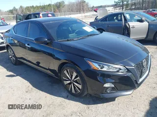 2020 Nissan Altima 2.5 SV with VIN 1N4BL4DV3LC132935, listed as a IAAI auction lot 41532485 with 44,193 mi miles. Bid and sale history available at carsss.com. Image 1.