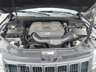2014 Jeep Grand Cherokee Limited with VIN 1C4RJEBG0EC555774, listed as a IAAI auction lot 42160952 with 102,076 mi miles and . Bid and sale history available at DreamBid. Image 10.