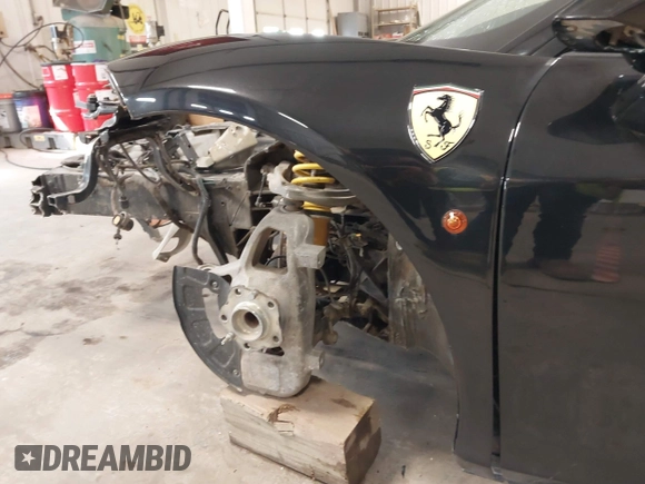 2011 Ferrari 458 Italia z VIN ZFF67NFA7B0178589, wystawiony jako IAAI lot #41285530 z przebiegiem 9226 mil mil oraz . Historia ofert i sprzedaży dostępna na DreamBid. Obrazek 20.