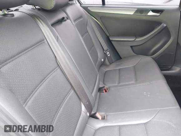 2014 Volkswagen Jetta TDI w/Premium with VIN 3VWLL7AJ3EM231190, listed as a IAAI auction lot 41722137 with 100,965 mi miles and . Bid and sale history available at DreamBid. Image 8.