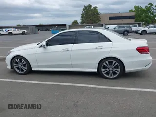 2015 Mercedes-Benz E 350 Sport with VIN WDDHF5KB1FB145337, listed as a IAAI auction lot 42137791 with 104,713 mi miles and . Bid and sale history available at DreamBid. Image 14.