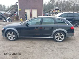 2013 Audi allroad Premium Plus with VIN WA1UFAFL4DA161999, listed as a IAAI auction lot 41835167 with 178,049 mi miles. Bid and sale history available at carsss.com. Image 14.