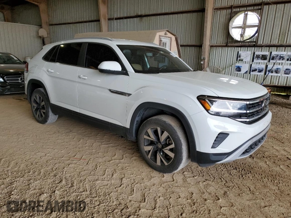 2022 Volkswagen Atlas SE with VIN 1V2DC2CA7NC222676, listed as a Copart auction lot 68768974 with 40,812 mi miles and Salvage title. Bid and sale history available at DreamBid. Image 4.