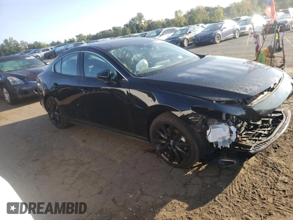 2021 Mazda 3 2.5 Turbo with VIN 3MZBPBAY1MM250450, listed as a Copart auction lot 68463304 with 11,594 mi miles and Salvage Title. Bid and sale history available at DreamBid. Image 4.