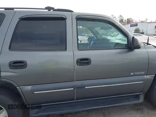 2002 Chevrolet Tahoe LS with VIN 1GNEC13VX2R156255, listed as a IAAI auction lot 41376768 with 246,305 mi miles. Bid and sale history available at carsss.com. Image 14.