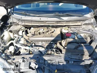 2019 Nissan Rogue SV with VIN KNMAT2MTXKP509941, listed as a IAAI auction lot 41125153 with 105,061 mi miles. Bid and sale history available at carsss.com. Image 10.