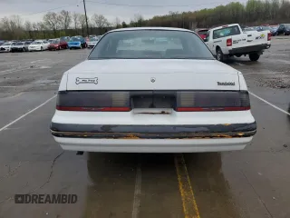 1987 Ford Thunderbird z VIN 1FABP6033HH186394, wystawiony jako Copart lot #51699135 z przebiegiem 86 393 mil mil oraz Nie do naprawy. Historia ofert i sprzedaży dostępna na DreamBid. Obrazek 6.