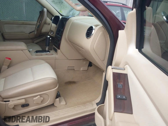 2006 Ford Explorer Limited с VIN 1FMEU75846UA00601, выставлен на аукционе IAAI как лот 42567337 с пробегом 187 780 миль миль и . История ставок и продаж доступна на DreamBid. Изображение 5.