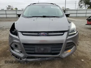 2013 Ford Escape Titanium with VIN 1FMCU0J91DUC35855, listed as a Copart auction lot 55986955 with 159,790 mi miles and Salvage title. Bid and sale history available at DreamBid. Image 5.