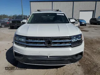 2018 Volkswagen Atlas Launch Edition with VIN 1V2BR2CA2JC509892, listed as a Copart auction lot 81272824 with 107,686 mi miles and Salvage title. Bid and sale history available at DreamBid. Image 5.