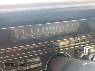 1969 Cadillac Brougham z VIN P9173311, wystawiony jako Copart lot #77826624 z przebiegiem 32 340 mil mil oraz Szkody całkowita. Historia ofert i sprzedaży dostępna na DreamBid. Obrazek 9.