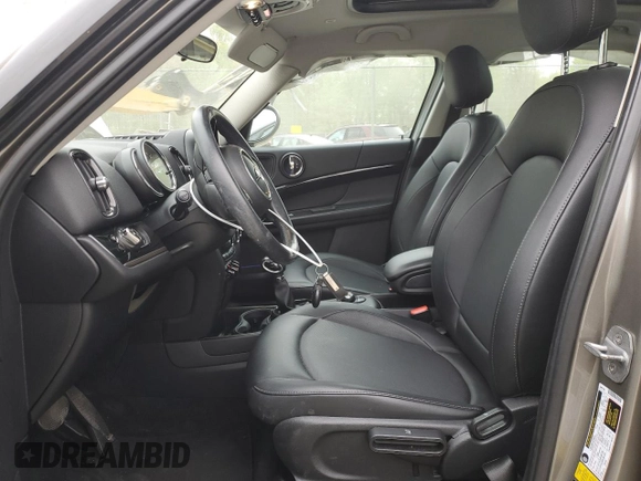 2019 MINI Countryman Cooper с VIN WMZYV5C53K3F57806, выставлен на аукционе Copart как лот 53888065 с пробегом 80 372 миль миль и Списание • Salvage title. История ставок и продаж доступна на DreamBid. Изображение 7.