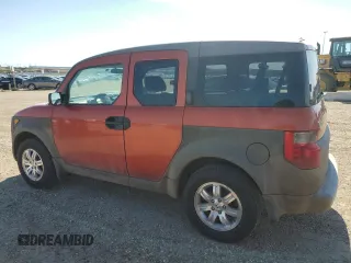 2003 Honda Element EX with VIN 5J6YH28553L801978, listed as a Copart auction lot 63330115 with 286,203 mi miles and Clean title. Bid and sale history available at DreamBid. Image 2.