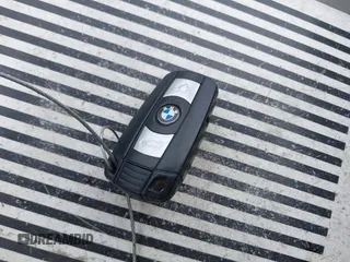 2008 BMW 3 Series 328xi z VIN WBAVC93558K036126, wystawiony jako IAAI lot #41520761 z przebiegiem 96 034 mil mil oraz . Historia ofert i sprzedaży dostępna na DreamBid. Obrazek 11.