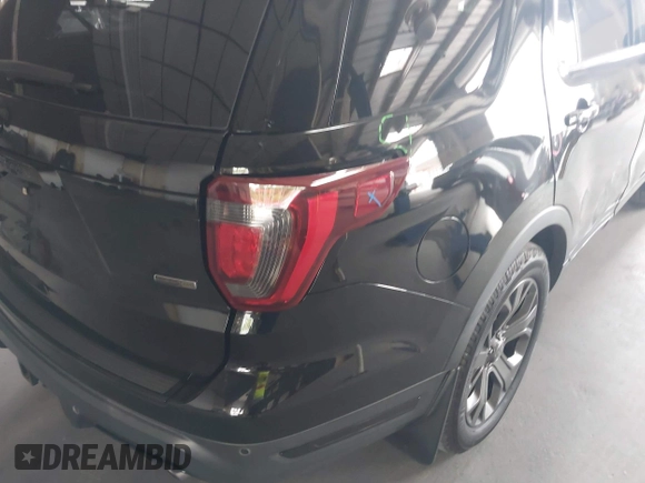 2018 Ford Explorer Sport with VIN 1FM5K8GT8JGB63417, listed as a IAAI auction lot 42580264 with 106,103 mi miles and . Bid and sale history available at DreamBid. Image 20.