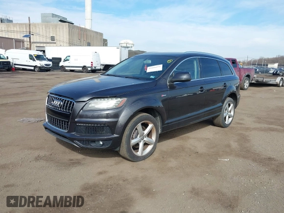 2014 Audi Q7 3.0T S line Prestige with VIN WA1DGAFEXED002838, listed as a IAAI auction lot 41666474 with 102,096 mi miles. Bid and sale history available at carsss.com. Image 2.
