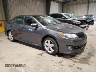 2014 Toyota Camry L with VIN 4T1BF1FK0EU325796, listed as a Copart auction lot 56192885 with 104,627 mi miles and Clean Title. Bid and sale history available at DreamBid. Image 4.