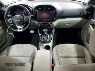 2022 Kia Soul EX with VIN KNDJ33AUXN7799041, listed as a Copart auction lot 83771604 with 63,578 mi miles and Clean Title. Bid and sale history available at carsss.com. Image 8.