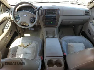 2004 Ford Explorer Eddie Bauer with VIN 1FMDU74W94UC01841, listed as a Copart auction lot 52153275 with 180,730 mi miles and Salvage title. Bid and sale history available at DreamBid. Image 8.