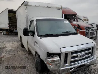 2016 Ford Econoline Commercial with VIN 1FDWE3FS1GDC51632, listed as a Copart auction lot 47815915 with 94,404 mi miles and Salvage Title. Bid and sale history available at carsss.com. Image 1.