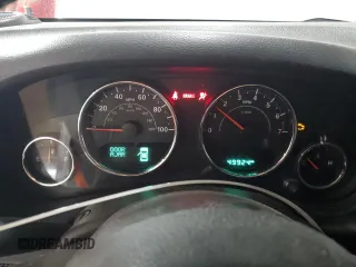 2017 Jeep Wrangler Unlimited Sahara z VIN 1C4BJWEG4HL701813, wystawiony jako Copart lot #60147255 z przebiegiem 49 924 mil mil oraz Szkoda całkowita • Salvage title. Historia ofert i sprzedaży dostępna na DreamBid. Obrazek 9.
