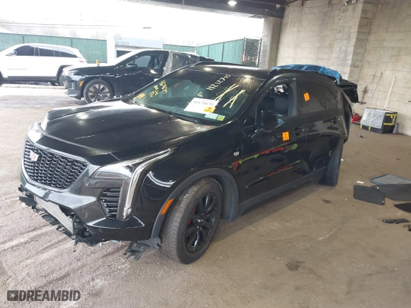 2020 Cadillac XT4 AWD Sport with VIN 1GYFZFR48LF093368, listed as a IAAI auction lot 41674670 with 1 mi miles. Bid and sale history available at carsss.com. Image 17.