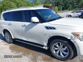 2014 Infiniti QX80 z VIN JN8AZ2NC1E9352276, wystawiony jako IAAI lot #42199182 z przebiegiem 173 548 mil mil oraz . Historia ofert i sprzedaży dostępna na DreamBid. Obrazek 6.