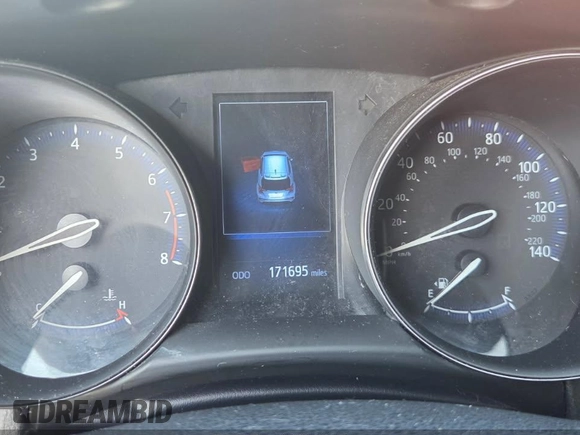 2018 Toyota C-HR XLE z VIN NMTKHMBX7JR014509, wystawiony jako IAAI lot #42375870 z przebiegiem 171 695 mil mil oraz . Historia ofert i sprzedaży dostępna na DreamBid. Obrazek 7.