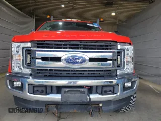 2017 Ford F-250 XLT with VIN 1FTBF2B60HEE40416, listed as a Copart auction lot 50494345 with Not provided miles and Salvage title. Bid and sale history available at DreamBid. Image 5.