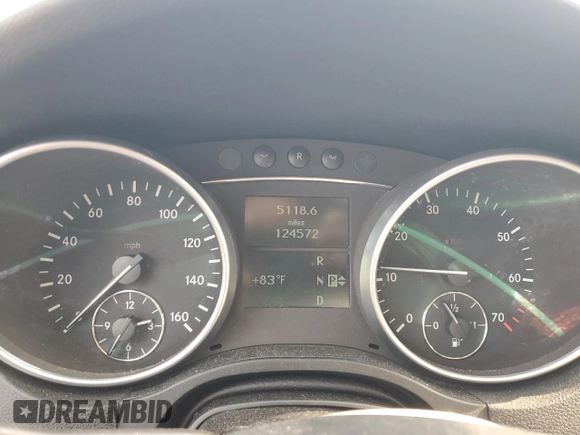 2006 Mercedes-Benz M 500 z VIN 4JGBB75E86A099990, wystawiony jako Copart lot #59701535 z przebiegiem 124 572 mil mil oraz Szkoda całkowita • Salvage title. Historia ofert i sprzedaży dostępna na DreamBid. Obrazek 9.