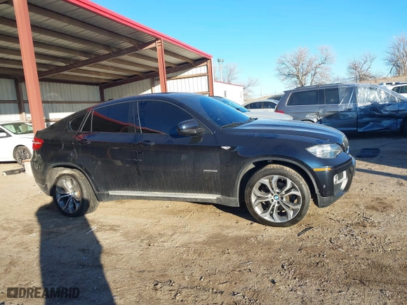 2014 BMW X6 xDrive35i with VIN 5UXFG2C59E0H11200, listed as a IAAI auction lot 41151158 with 140,478 mi miles. Bid and sale history available at carsss.com. Image 13.