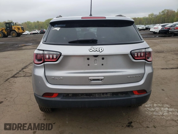 2018 Jeep Compass Sport с VIN 3C4NJDAB0JT100209, выставлен на аукционе Copart как лот 53946635 с пробегом 84 881 миль миль и Списание • Salvage title. История ставок и продаж доступна на DreamBid. Изображение 6.