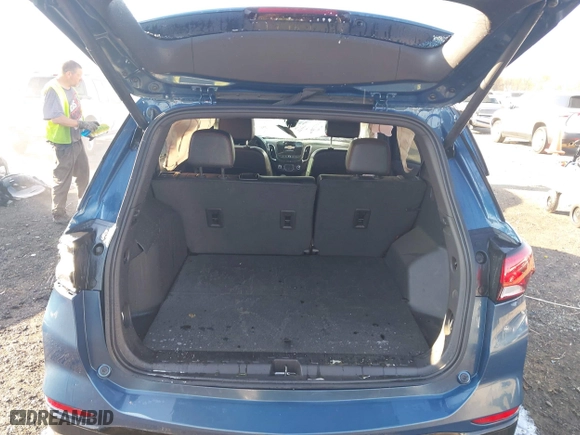 2024 Chevrolet Equinox RS with VIN 3GNAXMEG0RL283424, listed as a IAAI auction lot 41880334 with 16,823 mi miles. Bid and sale history available at carsss.com. Image 8.
