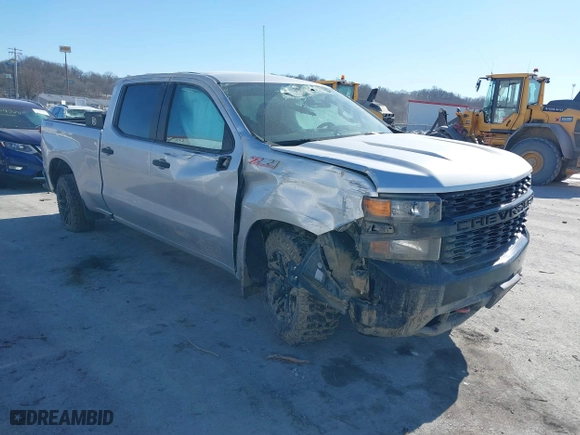 2019 Chevrolet Silverado 1500 Custom Trail Boss with VIN 3GCPYCEF2KG276295, listed as a IAAI auction lot 41376338 with 68,336 mi miles. Bid and sale history available at carsss.com. Image 1.