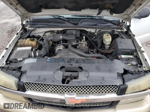 2004 Chevrolet Silverado 1500 Work Truck with VIN 1GCEC14X74Z226659, listed as a Copart auction lot 42877545 with 348,475 mi miles and Salvage Title. Bid and sale history available at carsss.com. Image 12.