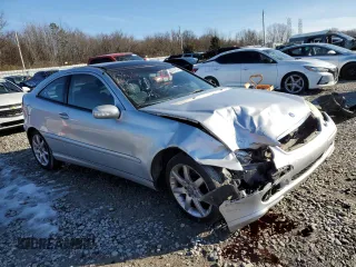 2002 Mercedes-Benz C 230/260/280/320 with VIN WDBRN47JX2A365019, listed as a Copart auction lot 88321555 with 194,316 mi miles and Salvage Title. Bid and sale history available at DreamBid. Image 4.