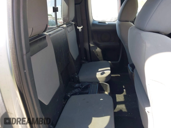 2017 Toyota Tacoma SR с VIN 5TFSX5ENXHX057797, выставлен на аукционе IAAI как лот 41951584 с пробегом 113 113 миль миль и . История ставок и продаж доступна на DreamBid. Изображение 8.