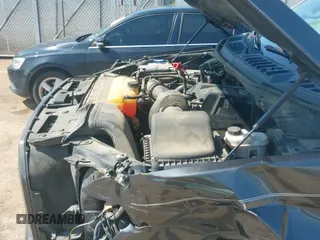 2017 Ford F-150 XL z VIN 1FTEW1CP0HFB62268, wystawiony jako IAAI lot #42651359 z przebiegiem 161 596 mil mil oraz . Historia ofert i sprzedaży dostępna na DreamBid. Obrazek 22.