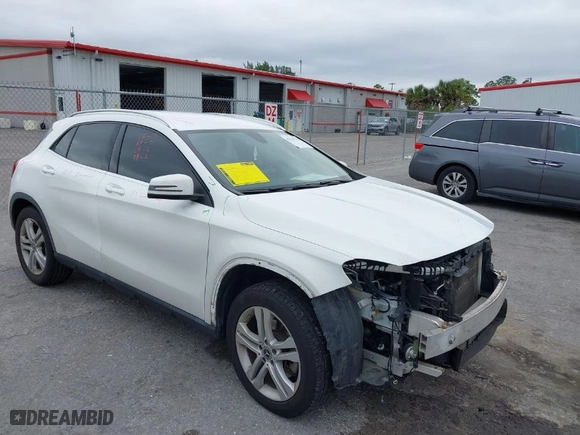 2020 Mercedes-Benz GLA with VIN W1NTG4EB4LU040730, listed as a IAAI auction lot 41339179 with 92,073 mi miles. Bid and sale history available at carsss.com. Image 1.