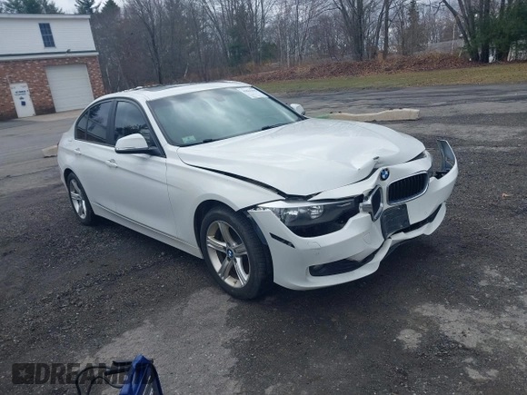 2015 BMW 3 Series 328i xDrive with VIN WBA3B5G50FNS15117, listed as a IAAI auction lot 41843496 with 144,613 mi miles. Bid and sale history available at carsss.com. Image 12.