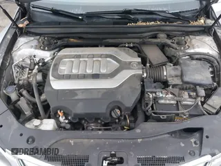2014 Acura RLX Tech Pkg with VIN JH4KC1F54EC800071, listed as a IAAI auction lot 41311849 with 138,391 mi miles. Bid and sale history available at carsss.com. Image 10.