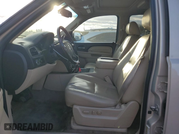 2011 GMC Yukon Denali with VIN 1GKS2EEF3BR267617, listed as a Copart auction lot 46687835 with 183,228 mi miles and Clean Title. Bid and sale history available at carsss.com. Image 7.