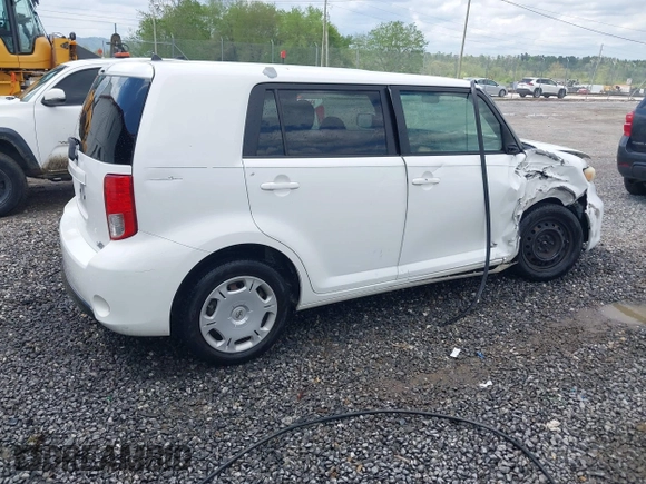 2014 Scion xB z VIN JTLZE4FE8EJ054316, wystawiony jako IAAI lot #42108489 z przebiegiem 154 409 mil mil oraz . Historia ofert i sprzedaży dostępna na DreamBid. Obrazek 4.