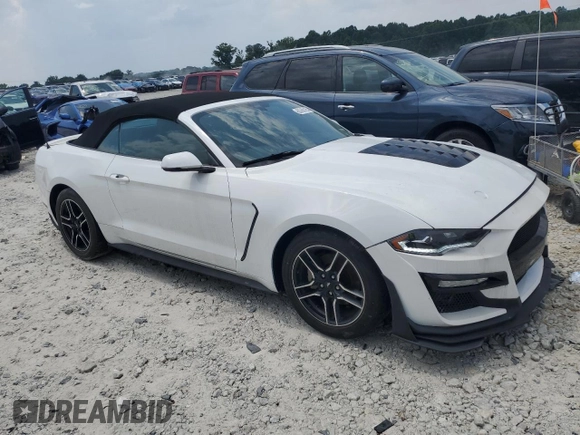 2020 Ford Mustang EcoBoost z VIN 1FATP8UH6L5101242, wystawiony jako Copart lot #63763125 z przebiegiem 62 718 mil mil oraz Czysty tytuł • Clean title. Historia ofert i sprzedaży dostępna na DreamBid. Obrazek 4.